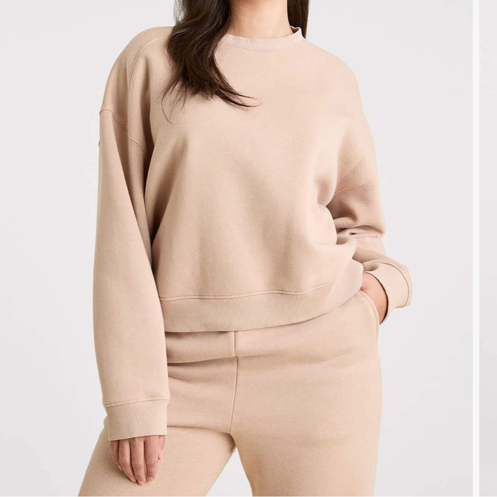 nuuds - Classic Crewneck Sweatshirt in Sand